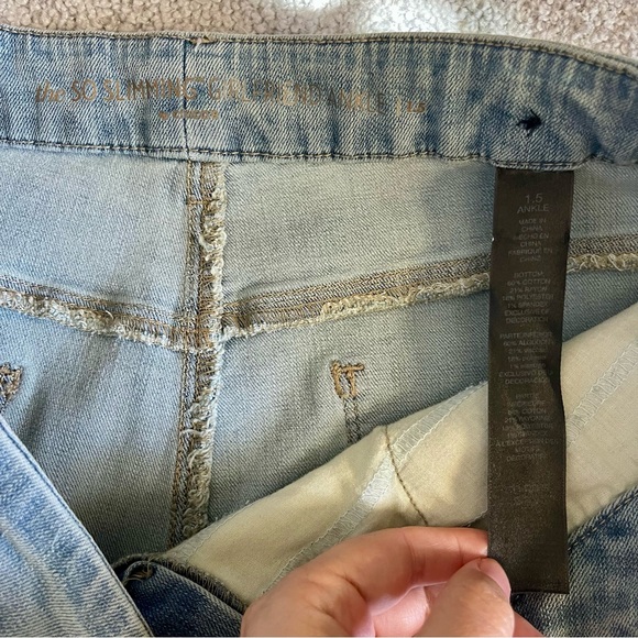 Chico’s So Slimming Girlfriend Ankle Blue Jeans Sequin Patch Cuffed Size 10 - Picture 10 of 13